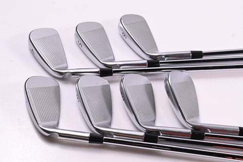 Ping i230 Irons / 4-PW / Black Dot / X-Flex N.S.Pro Modus³ Tour 105 Shafts