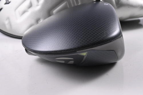 Taylormade Qi35 LS Driver / 9 Degree / X-Flex Kai'li Blue CB Dark Wave Shaft