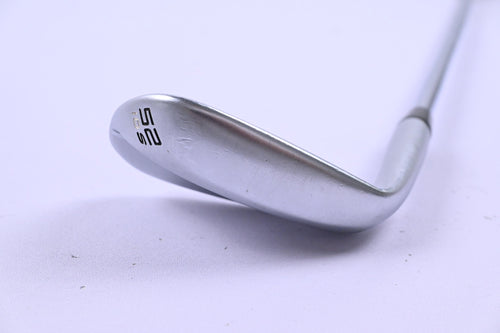 Mizuno T24 Gap Wedge / 52 Degree / Stiff Flex Dynamic Gold S300 Shaft