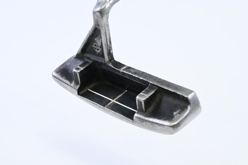 Titleist Dead Center Putter / 33 Inch
