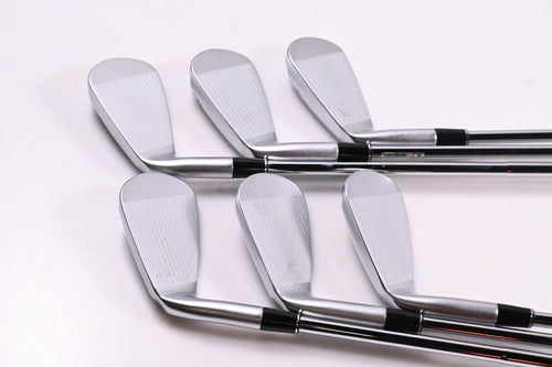 Srixon ZXi4 Irons / 5-PW / Stiff Flex Dynamic Gold Mid 115 S300 Shafts
