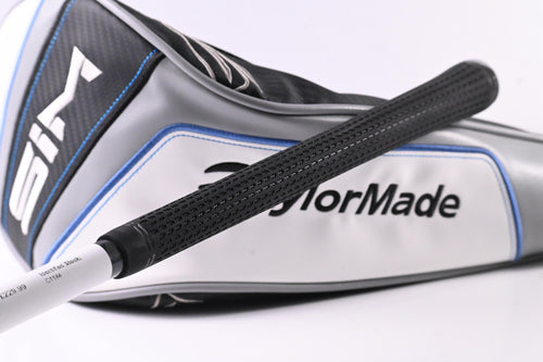 Taylormade SIM Max D Driver / 10.5 Degree / Stiff Flex Diamana TM Blue 50 Shaft