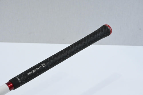 Fujikura Ventus TR Red 5 Driver Shaft / Regular Flex / Taylormade 2nd Gen