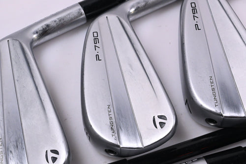 Taylormade P790 2023 Irons / 5-PW+GW / Regular Flex Ventus TR Blue 6 Shafts