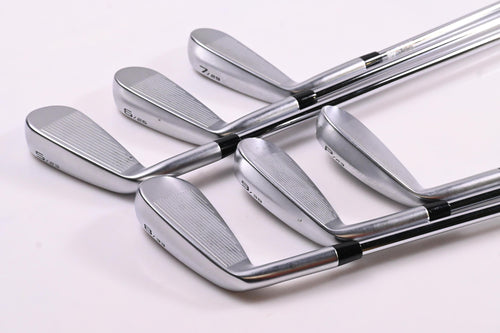 Cleveland Launcher XL Irons / 5-PW / Regular Flex Elevate MPH 95 Shafts