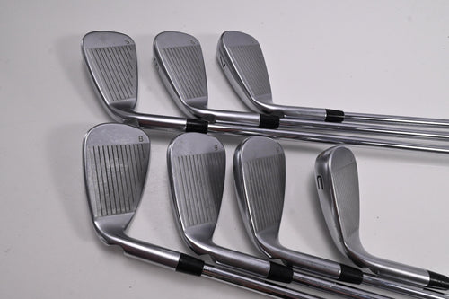 Ping G440 Irons / 5-PW+GW / Black Dot / Regular Flex Ping AWT 3.0 Shafts
