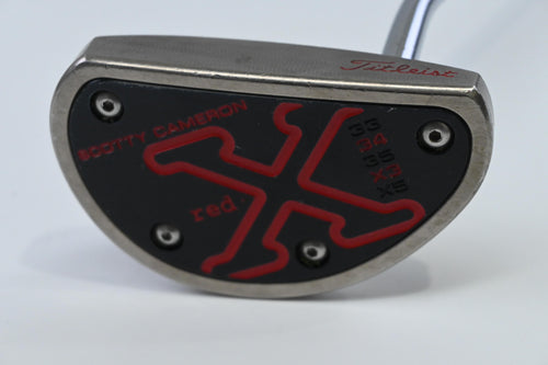 Scotty Cameron Red X Putter / 34 Inch