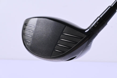 Titleist TSi3 Driver / 10 Degree / Stiff Flex HZRDUS Smoke Red RDX 60 Shaft