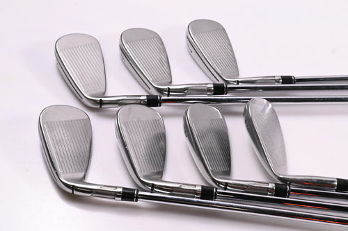 Taylormade Stealth Irons / 5-PW+SW / Regular Flex Steel Shafts
