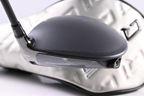 Taylormade Qi35 Driver / 9 Degree / Regular Flex Fujikura Ventus Blue '25 5