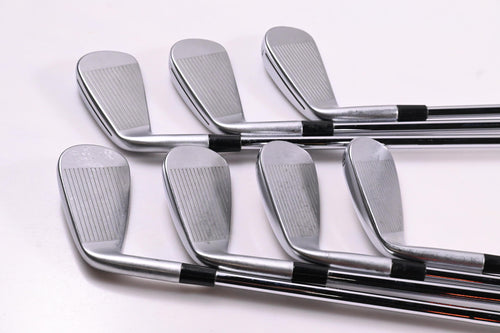 Taylormade P790 2023 Irons / 5-PW+GW / Stiff Flex N.S.Pro Modus³ Tour 105 Shafts