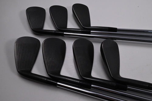 Cobra King Tour 2023 Irons / 4-PW / X-Flex N.S.PRO Modus3 Tour 120 Shafts