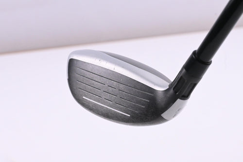 Taylormade M4 #3 Hybrid / 19 Degree / Regular Flex Fujikura Atmos Red 6 Shaft