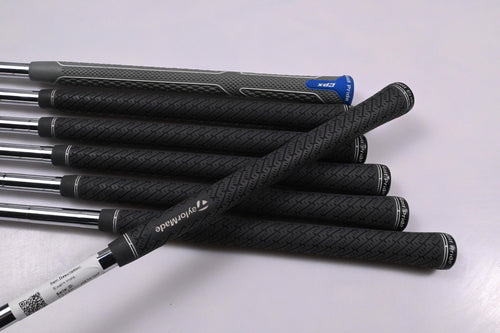 Taylormade Stealth Irons / 5-PW+GW / Regular Flex Dynamic Gold 95 R300 Shafts