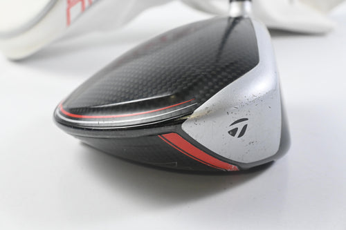 Taylormade M6 Driver / 10.5 Degree / Regular Flex Fujikura Atmos Orange 5 Shaft