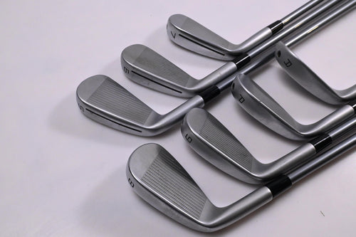 Taylormade P790 2023 Irons / 5-PW+GW / Senior Flex Speeder NX 50 Shafts
