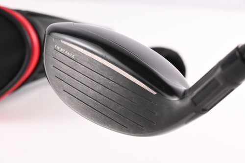 Taylormade Stealth #3 Hybrid / 19 Degree / Regular Flex Fujikura Ventus Red 6