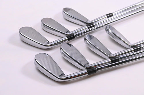 Mizuno Pro 245 Irons / 4-PW / Regular Flex Dynamic Gold Mid 100 R300 Shafts