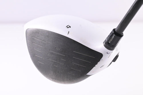 Taylormade R11 Driver / 9 Degree / Stiff Flex Fujikura Blur 65 Shaft