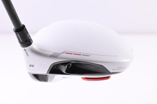 Taylormade R11 Driver / 9 Degree / Stiff Flex Fujikura Blur 65 Shaft