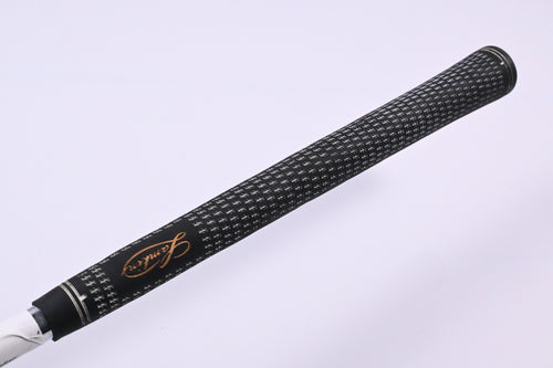 Titleist 695CB #4 Iron / 23 Degree / Stiff Flex Dynamic Gold S300 Shaft