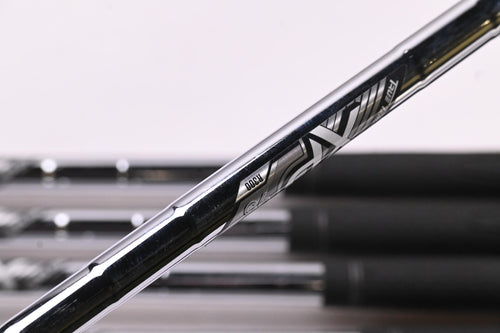 Callaway Rogue ST Max Irons / 5-PW / Regular Flex XP 95 R300 Shafts