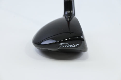 Titleist 910H #3 Hybrid / 19 Degree / Stiff Flex Diamana Ilima 70 Shaft
