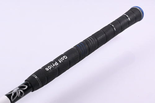 Titleist 910H #2 Hybrid / 17 Degree / X-Flex Diamana 'ahina 90 Shaft