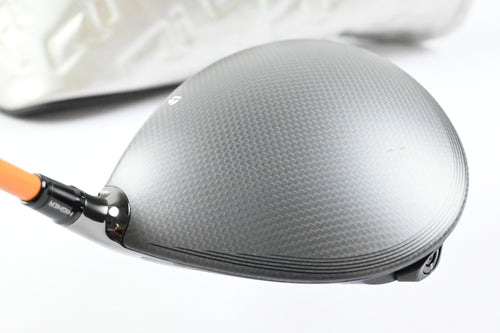 Taylormade Qi35 Driver / 9 Degree / Stiff Flex UST Mamiya Proforce V2 6