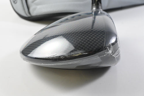 Callaway Quantum Max D Driver / 10.5 Degree / Regular Flex Denali Frost Silver
