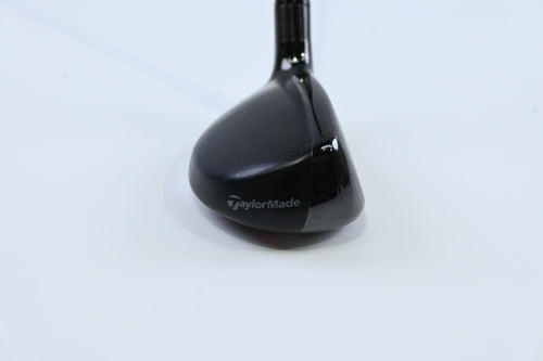 Taylormade Stealth Plus #4 Hybrid / 22 Degree / Regular Flex HZRDUS Smoke Red