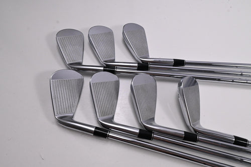 Srixon ZXi7 Irons / 4-PW / X-Flex N.S.Pro Modus³ Tour 105 Shafts