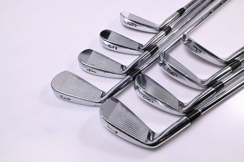 Titleist 690CB Irons / 3-PW / Stiff Flex Dynamic Gold S300 Shafts