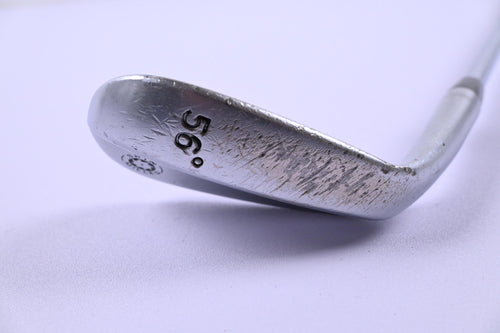 Titleist Vokey Spin Milled 2005 Sand Wedge / 56 Degree / Wedge Flex Dynamic Gold