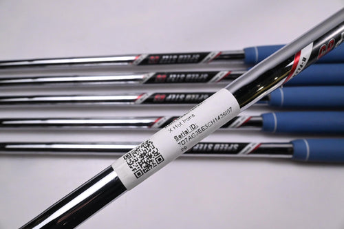 Callaway X Hot Irons / 6-PW+SW / Regular Flex SpeedStep 85 Shafts