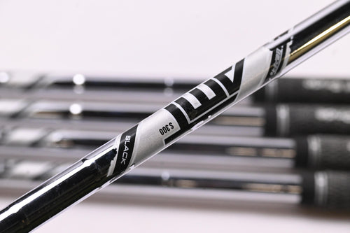 Titleist CB 620 Irons / 6-PW / Stiff Flex AMT Black S300 Shafts
