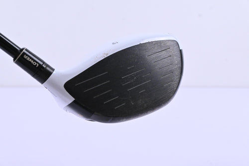 Left Hand Taylormade M2 2016 Driver / 10.5 Degree / Regular Flex Fujikura Pro 50