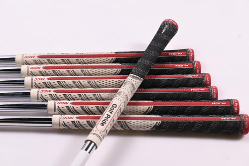 Titleist 712 AP2 Irons / 4-PW / X-Flex Project X Shafts