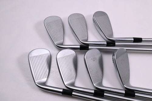 Mizuno JPX 925 Hot Metal Irons / 5-PW+GW / Regular Flex KBS Tour C-Taper Lite