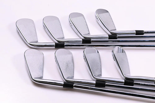 Titleist 716 CB/MB Irons / 3-PW / X-Flex Dynamic Gold AMT X100 Shafts