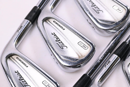 Titleist 716 CB Irons / 4-PW / Stiff Flex Dynamic Gold AMT S300 Shafts