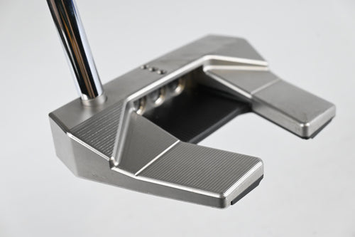 Scotty Cameron 2024 Phantom 5 Putter / 34 Inch