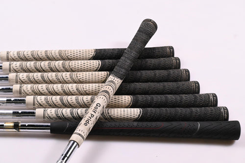 Cleveland CG7 Tour Irons / 3-PW / Regular Flex Steel Shafts