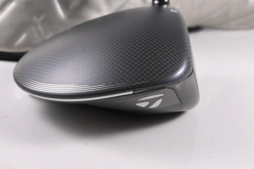 Taylormade Qi35 Driver / 12 Degree / Regular Flex Vanquish 4 Shaft