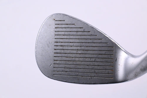 Wilson Staff Model Sand Wedge / 54 Degree / Stiff Flex Dynamic Gold S300 Shaft