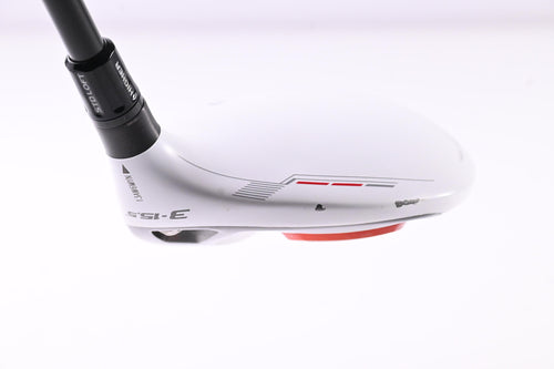 Taylormade R11 #3 Wood / 15.5 Degree / Stiff Flex Fujikura Blur 70 Shaft