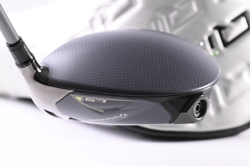 Taylormade Qi35 LS Driver / 9 Degree / Regular Flex Fujikura Air Speeder 50