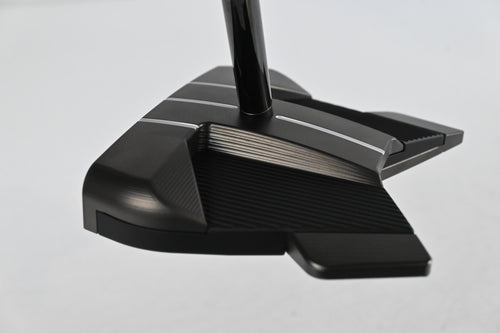 Scotty Cameron 11R OC Spec III Limited Edition Putter / 35 Inch