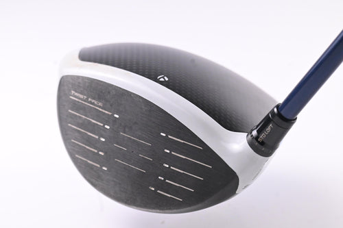 Taylormade SIM2 Max Driver / 10.5 Degree / Regular Flex Ventus Blue 5 Shaft
