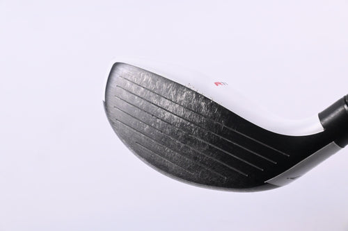 TaylorMade R11S #4 Wood / 17 Degree / Regular Flex Fujikura Motore F1 Shaft
